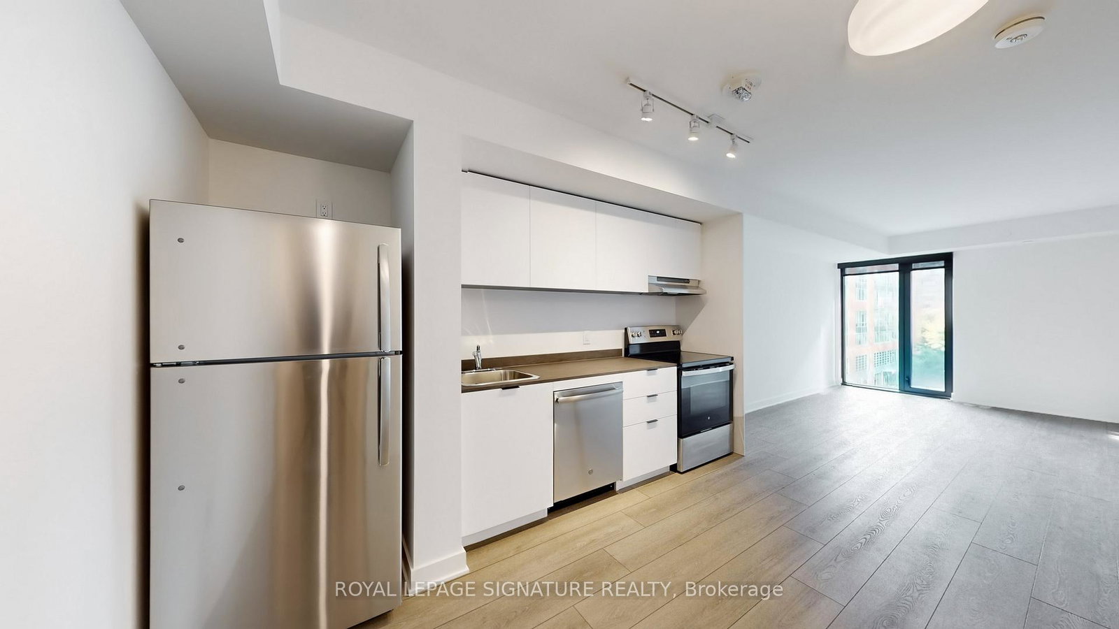 61-charles-street-e-toronto-ontario-c12467877