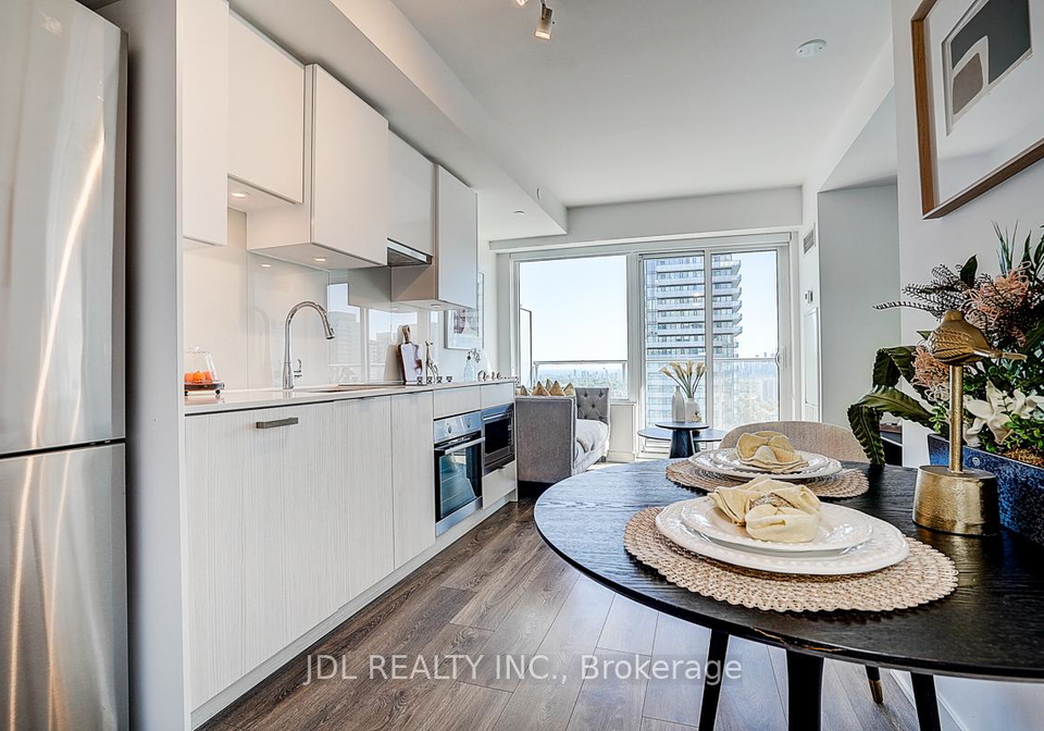 195-redpath-avenue-toronto-ontario-c12467894