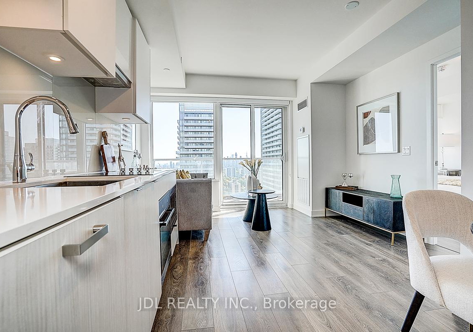 195-redpath-avenue-toronto-ontario-c12467894