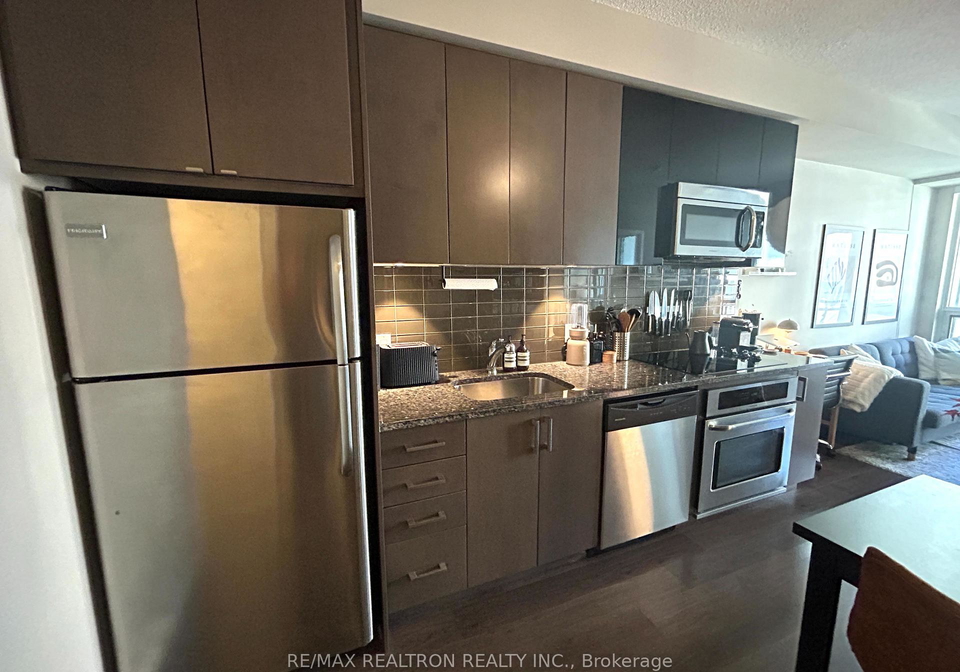 98-lillian-street-toronto-ontario-c12468018