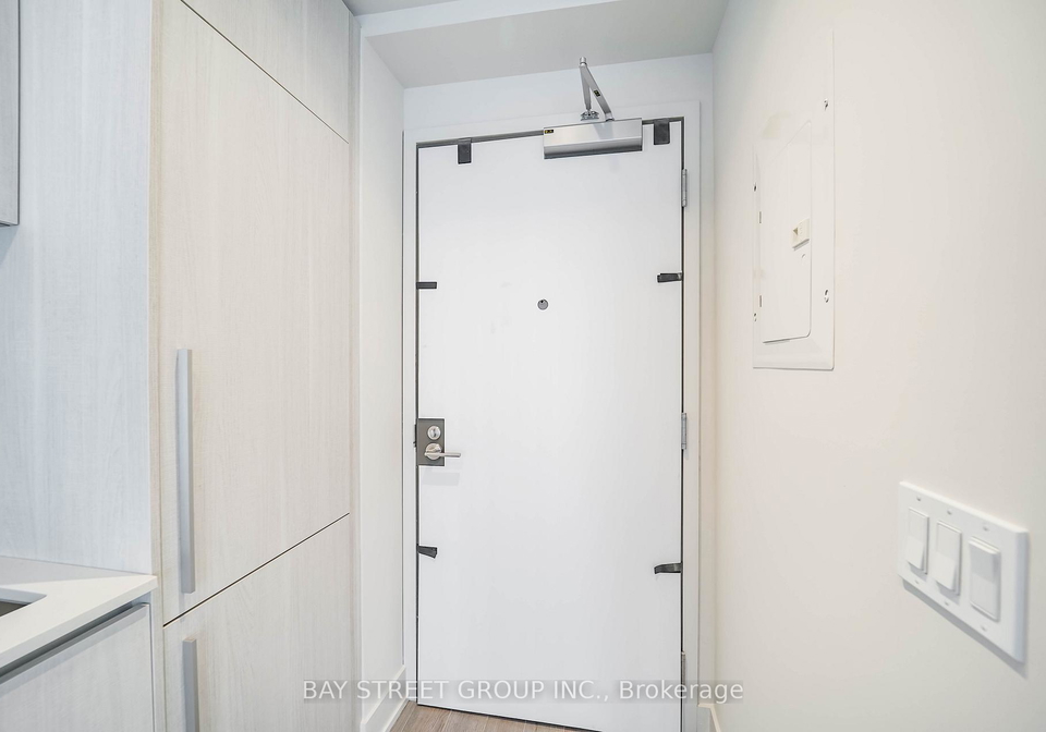 8-cumberland-street-toronto-ontario-c12468200