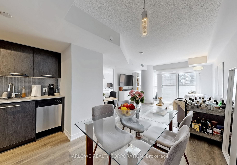 87-peter-street-toronto-ontario-c12468330