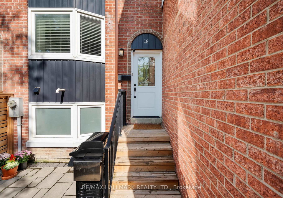 18-sydenham-street-toronto-ontario-c12468535