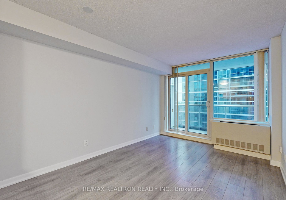 4978-yonge-street-toronto-ontario-c12468538