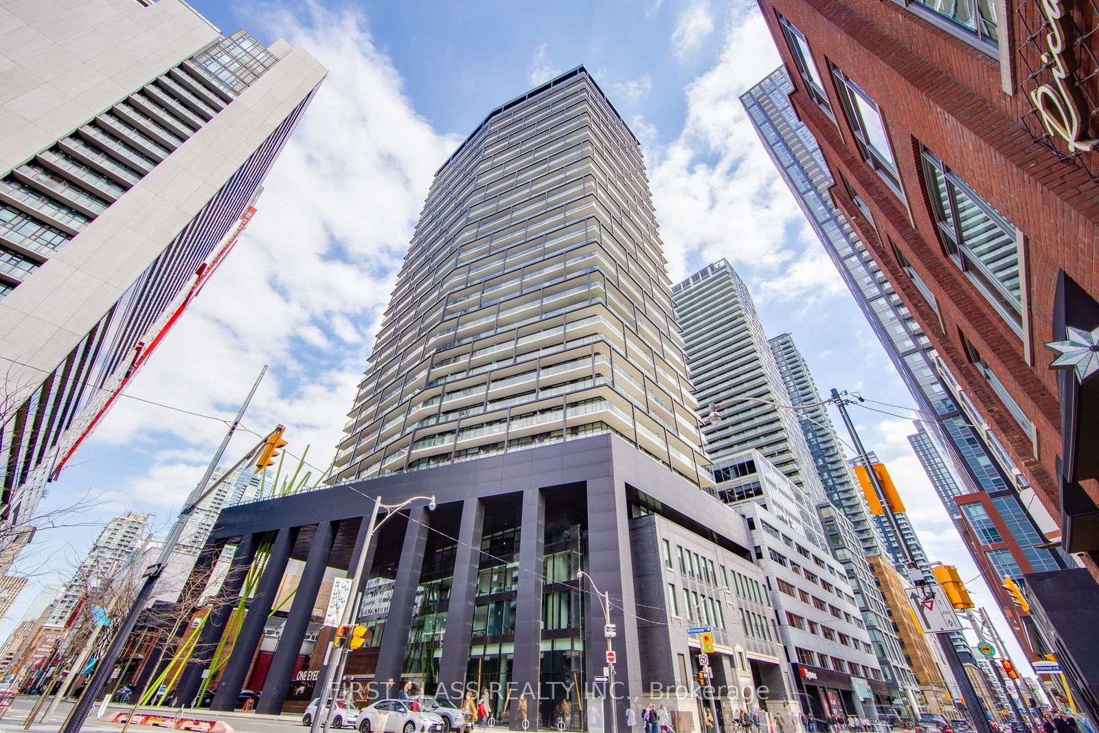 125-peter-street-toronto-ontario-c12468546