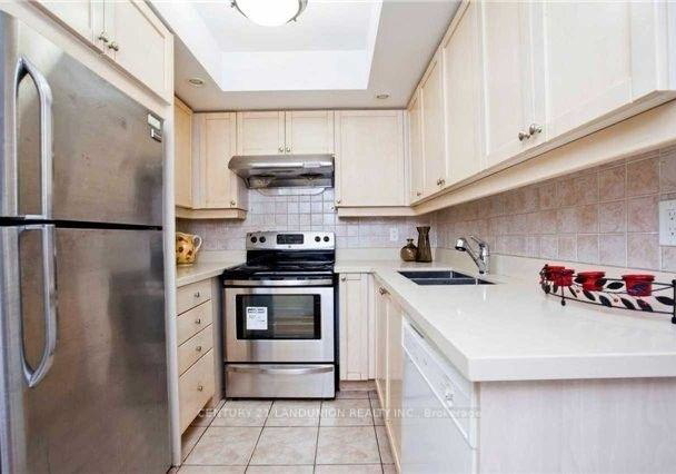 15-northtown-way-north-york-ontario-c12469311