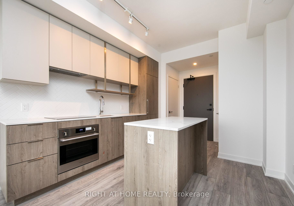 15-holmes-avenue-north-york-ontario-c12469451