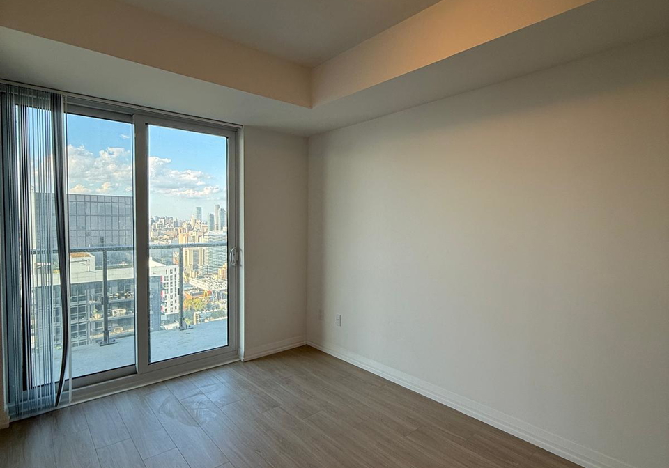 28-widmer-street-toronto-ontario-c12469630