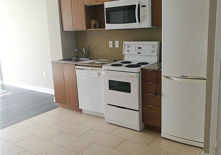 15-fort-york-boulevard-toronto-ontario-c12469657