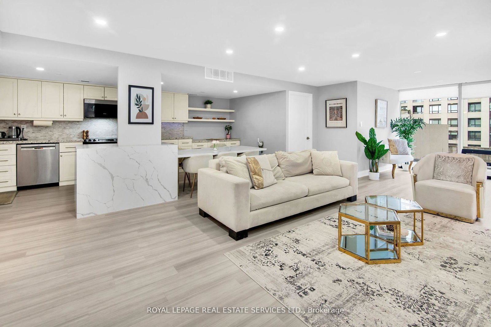 30-wellington-street-e-toronto-ontario-c12469730