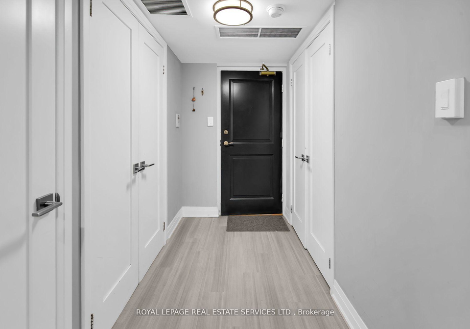 30-wellington-street-e-toronto-ontario-c12469730