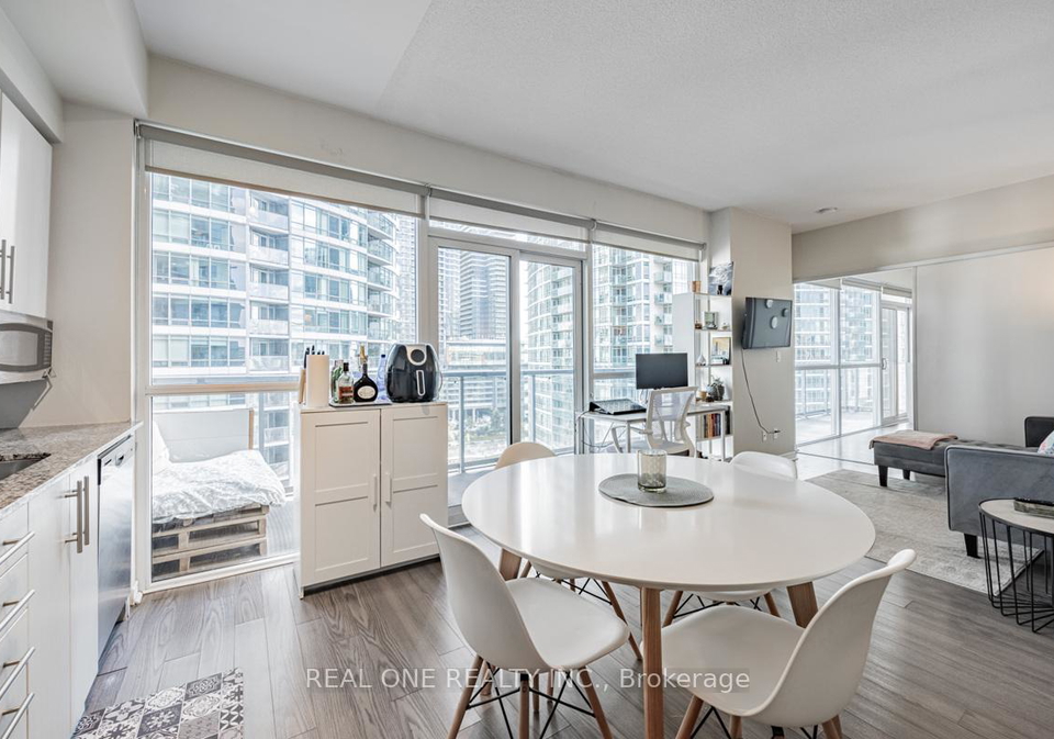 352-front-street-w-toronto-ontario-c12469848