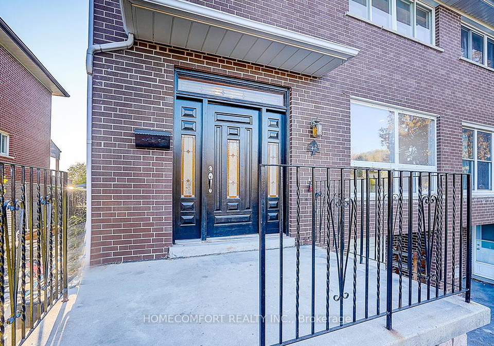 42-greyhound-drive-north-york-ontario-c12469912