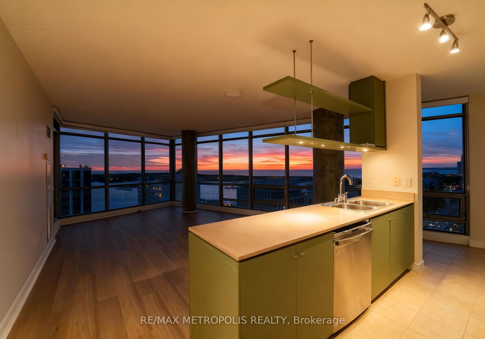 5-mariner-terrace-toronto-ontario-c12470132