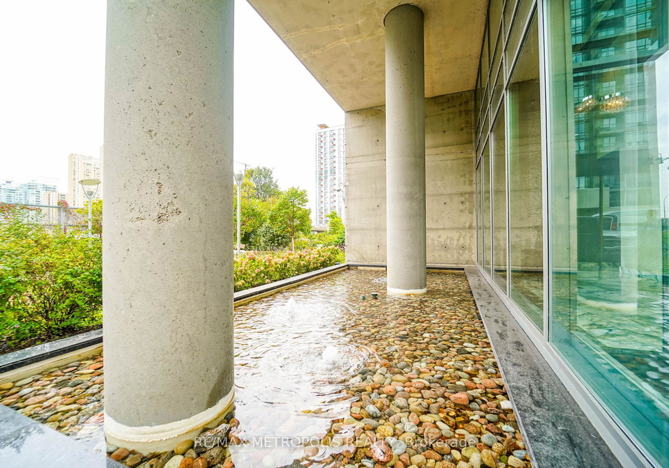 5-mariner-terrace-toronto-ontario-c12470132