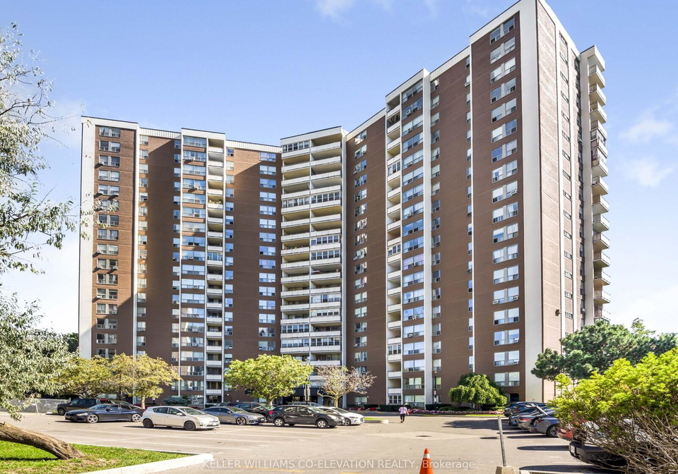 60-pavane-linkway-east-york-ontario-c12470180