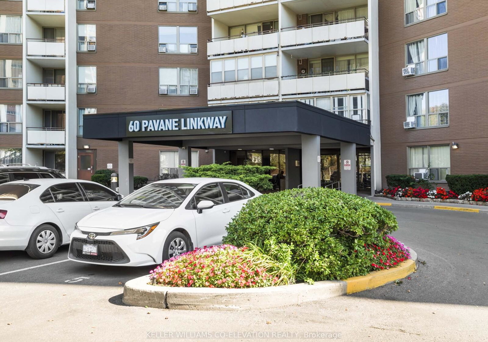60-pavane-linkway-east-york-ontario-c12470180