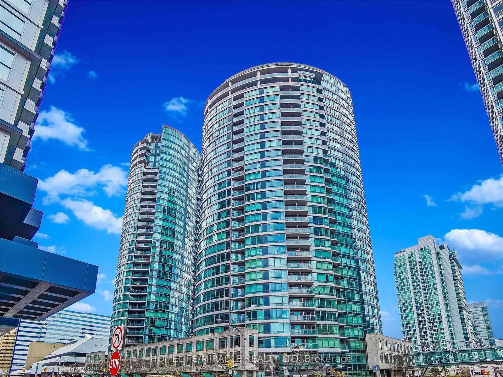 373-front-st-w-street-toronto-ontario-c12470186