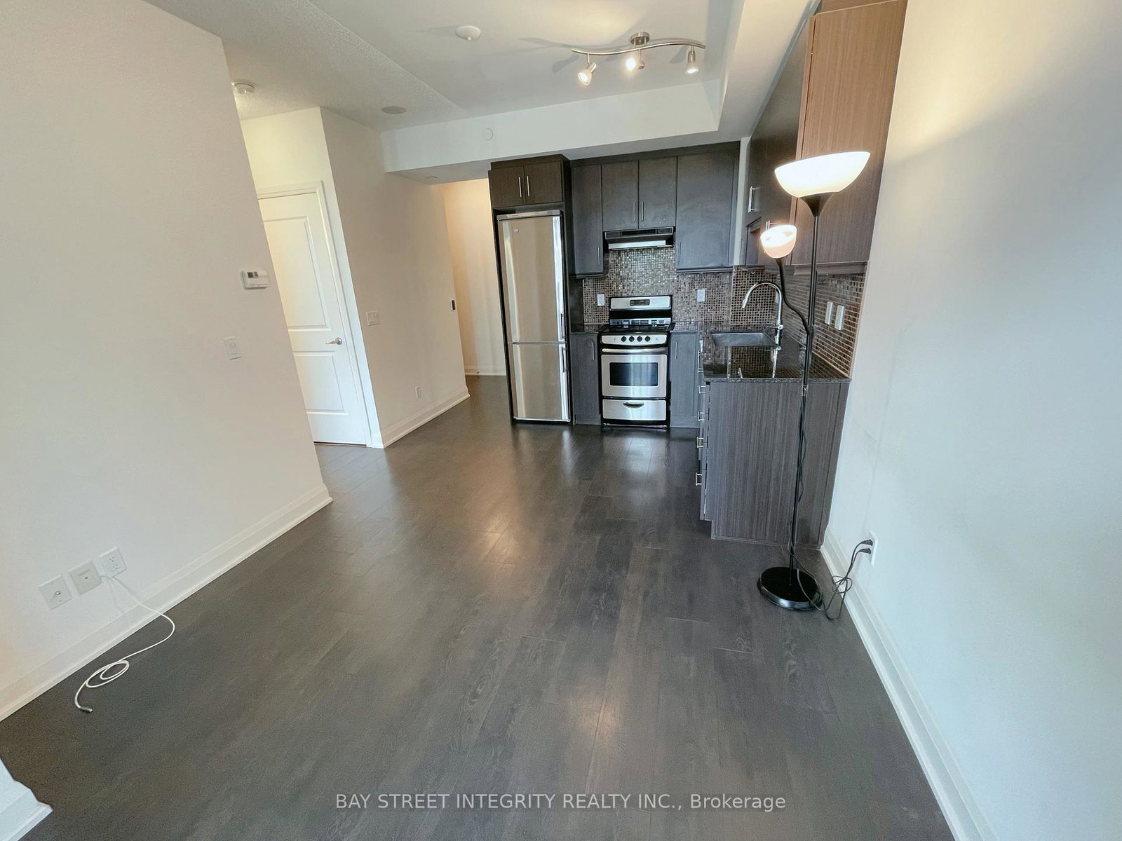 68-canterbury-place-toronto-ontario-c12470372