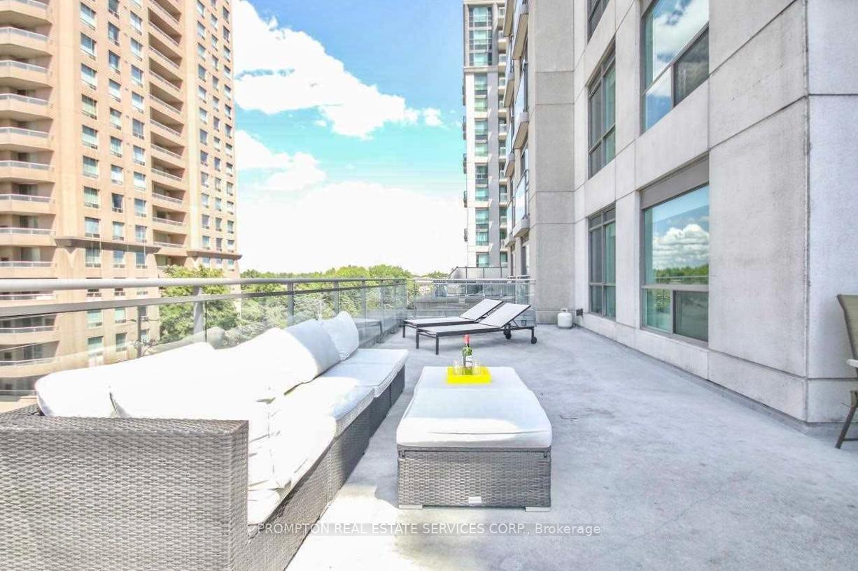 21-hillcrest-avenue-north-york-ontario-c12470469