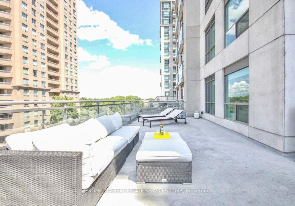 21-hillcrest-avenue-north-york-ontario-c12470469