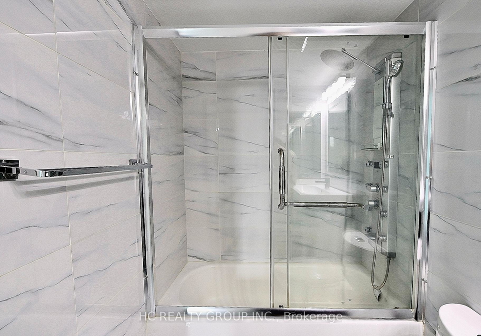 15-greenview-avenue-toronto-ontario-c12470508