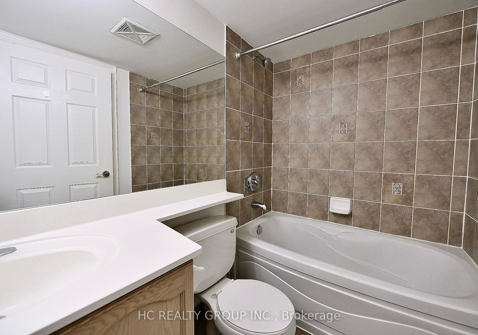 15-greenview-avenue-toronto-ontario-c12470508
