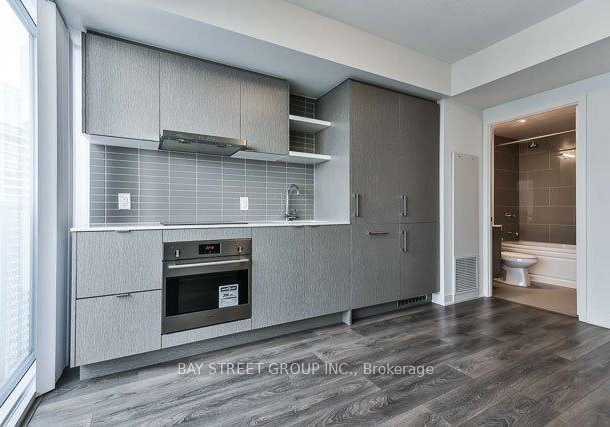 88-harbour-street-toronto-ontario-c12470561