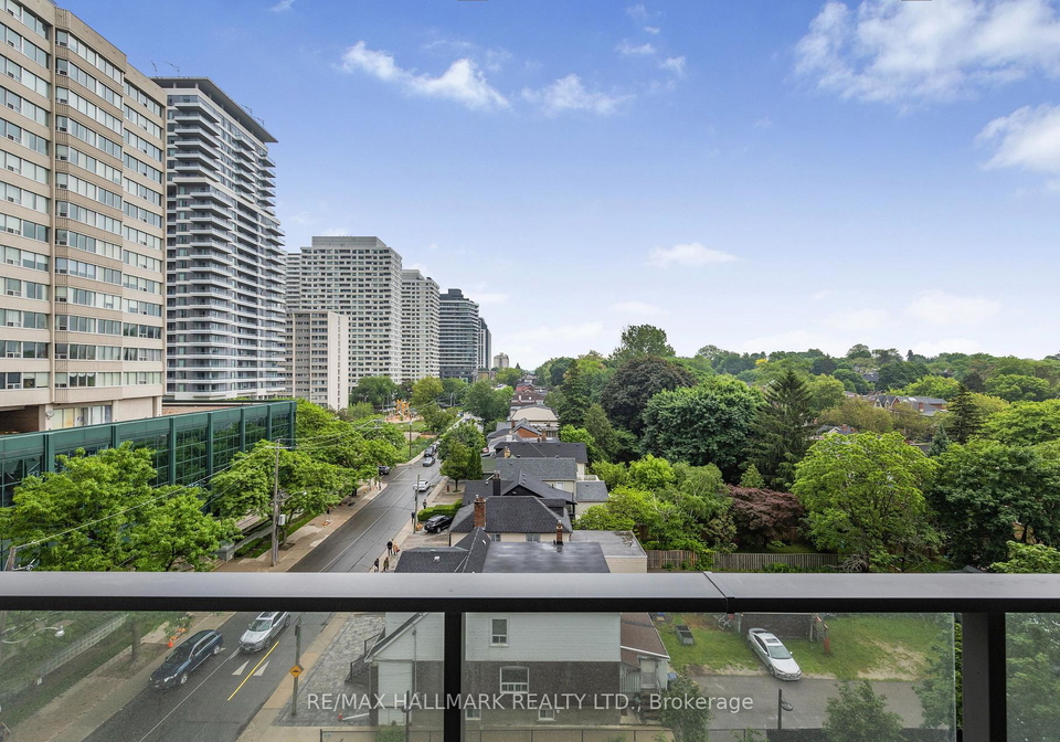 5-soudan-avenue-toronto-ontario-c12470999