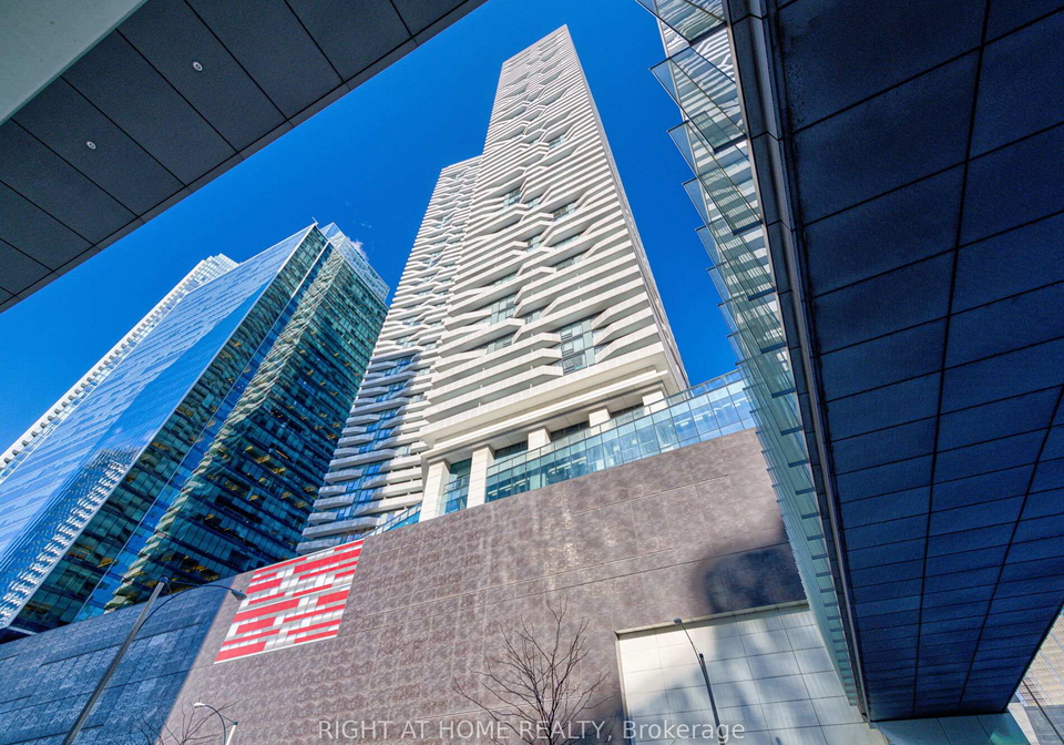 88-harbour-street-toronto-ontario-c12471009
