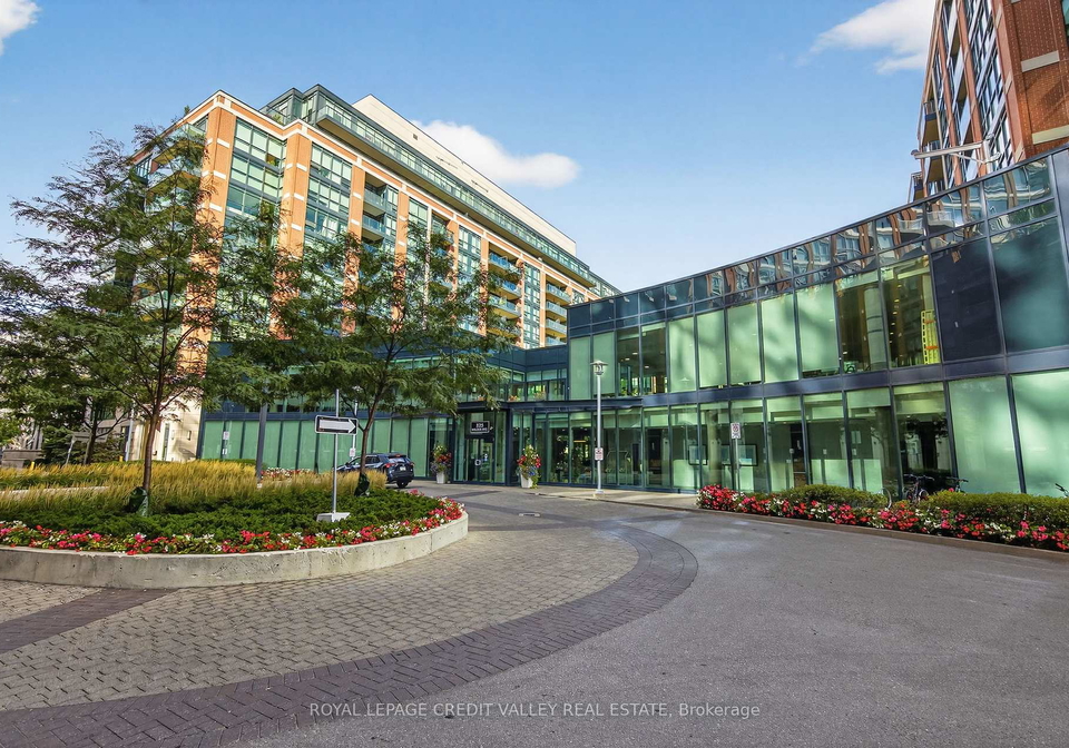 525-wilson-avenue-toronto-ontario-c12471179