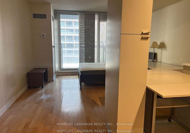 111-elizabeth-street-toronto-ontario-c12471195