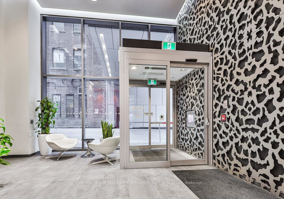 60-colborne-street-toronto-ontario-c12471378