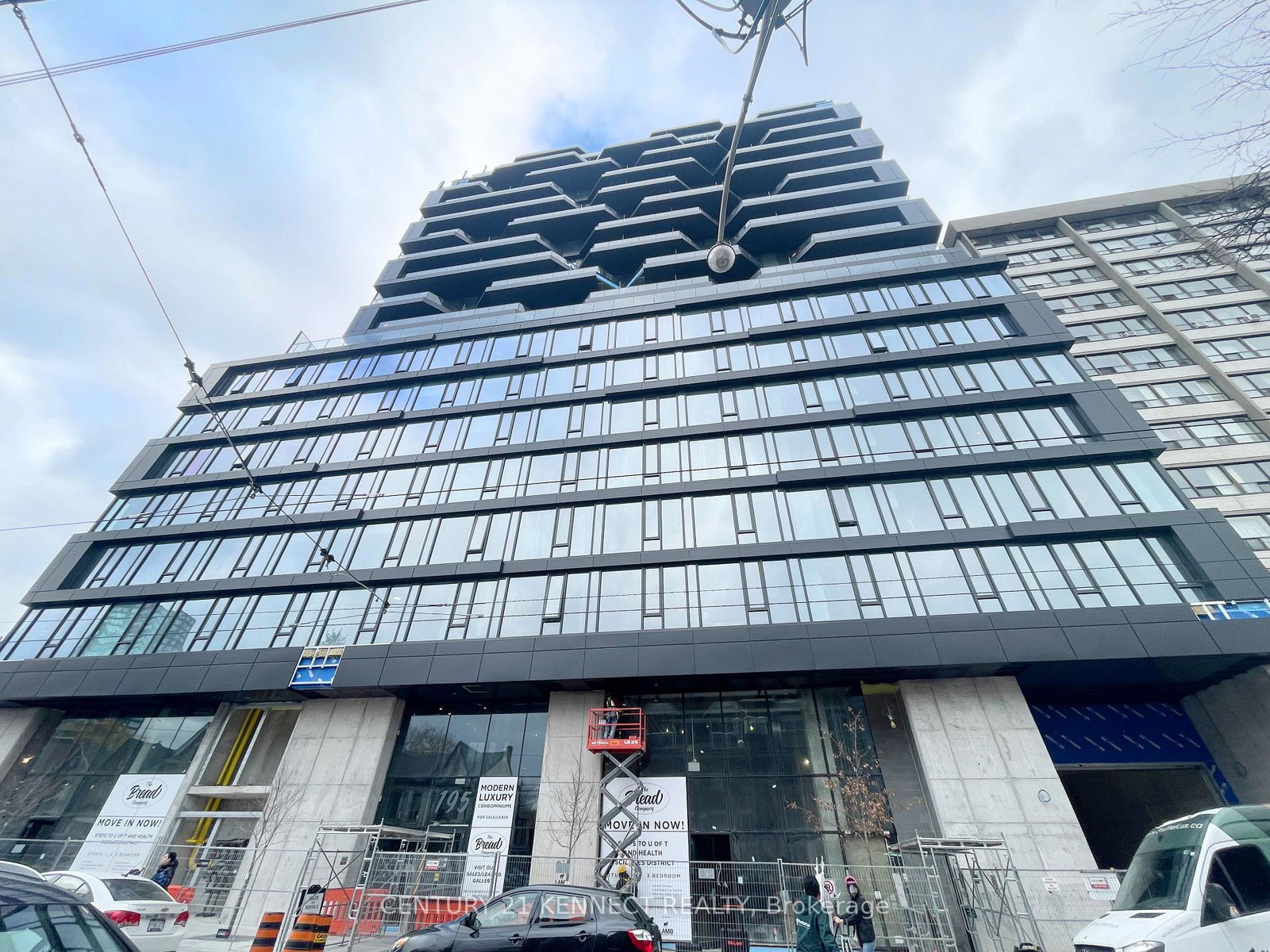195-mccaul-street-toronto-ontario-c12471405