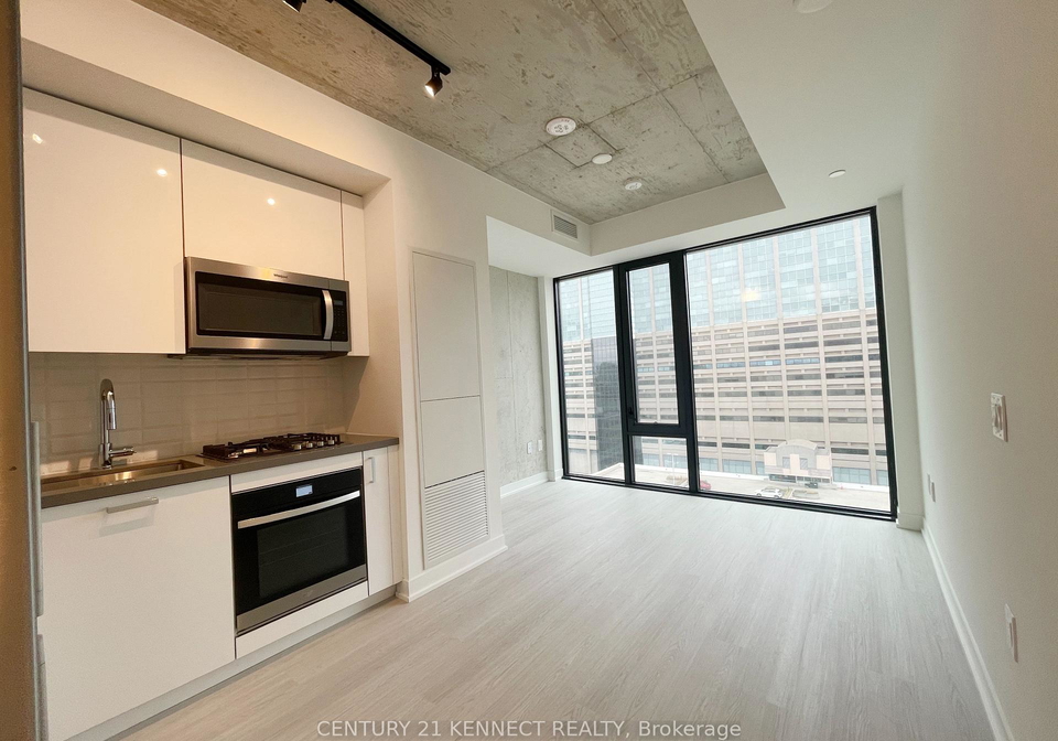 195-mccaul-street-toronto-ontario-c12471405