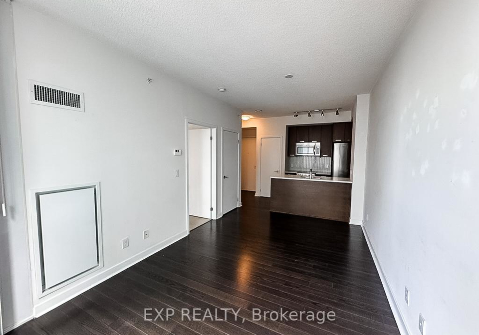 295-adelaide-street-w-toronto-ontario-c12471487