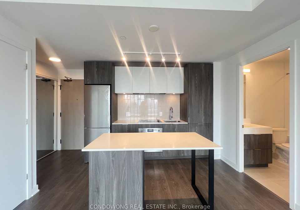 130-river-street-toronto-ontario-c12471758