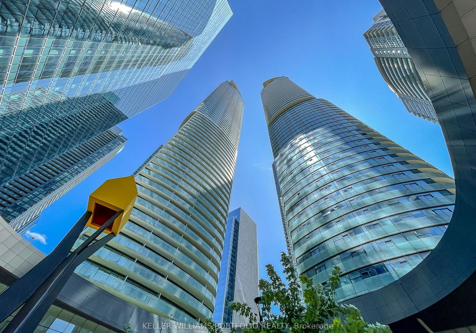 12-york-street-toronto-ontario-c12471877