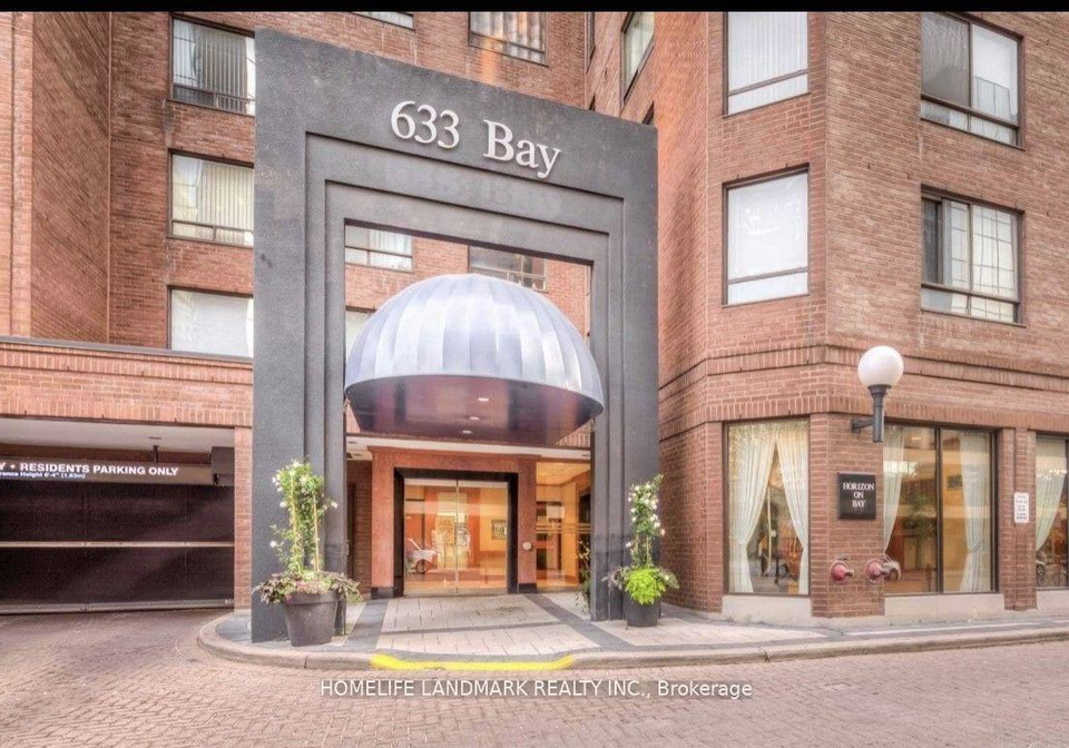 633-bay-street-toronto-ontario-c12472014