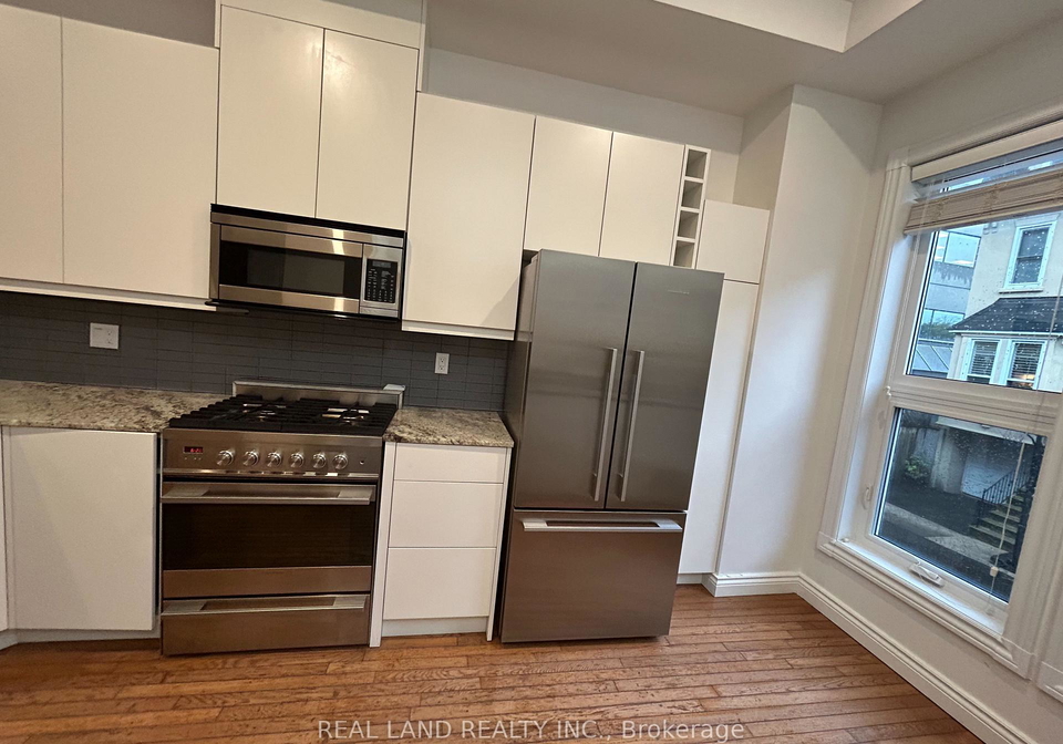5-joseph-salsberg-lane-e-toronto-ontario-c12472045
