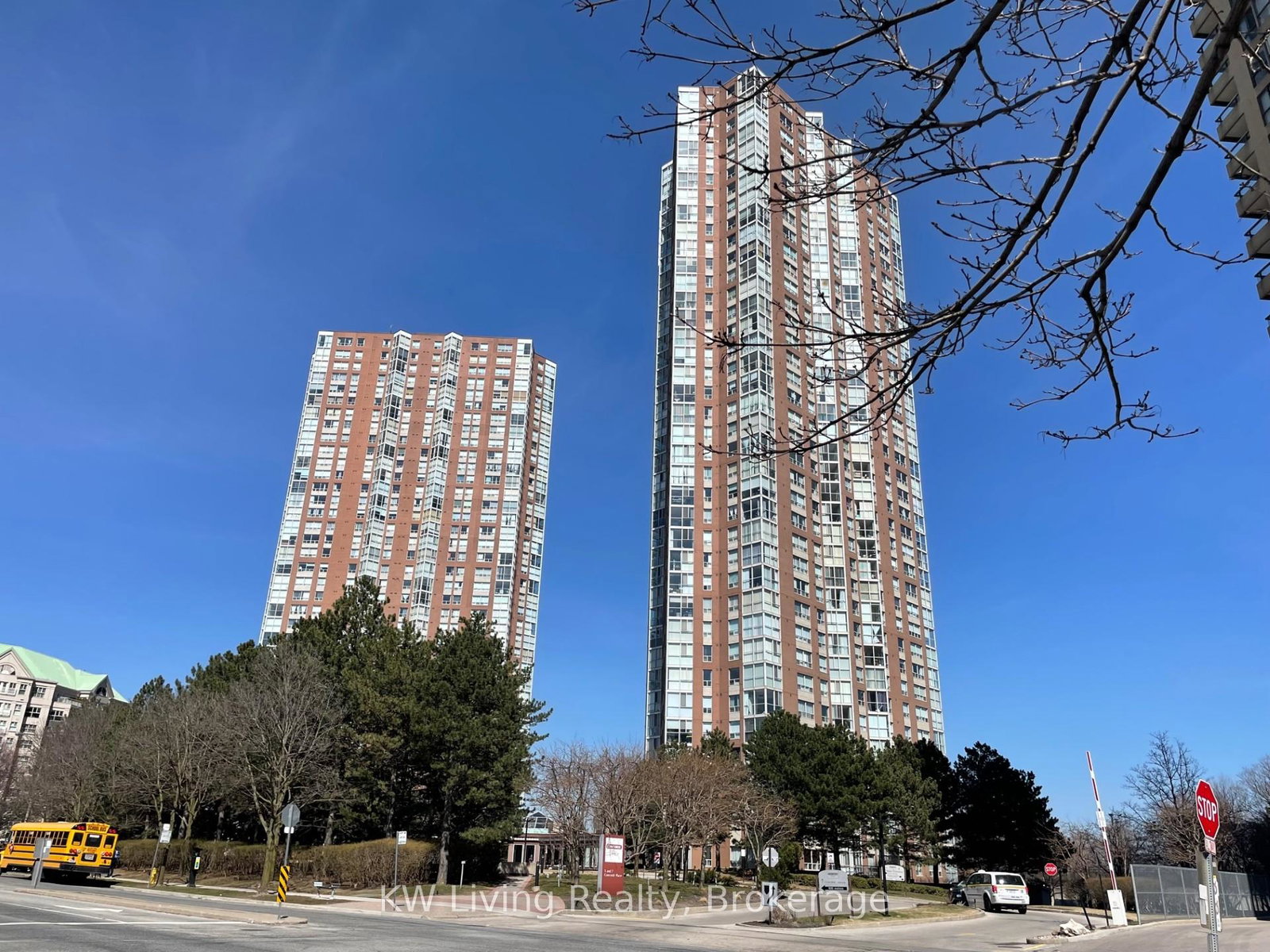 5-concorde-place-north-york-ontario-c12472170