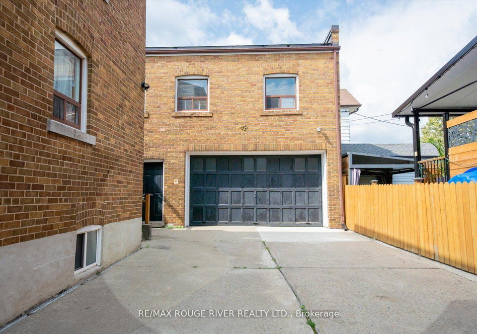 424-oakwood-avenue-toronto-ontario-c12472301