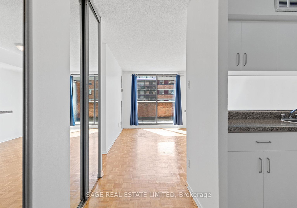 120-st-patrick-street-toronto-ontario-c12472353