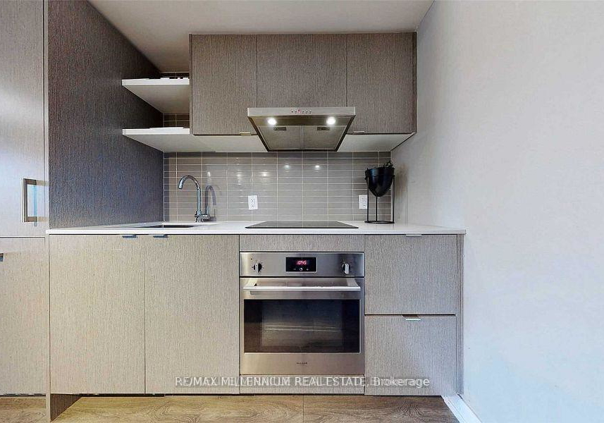 88-harbour-street-toronto-ontario-c12472698