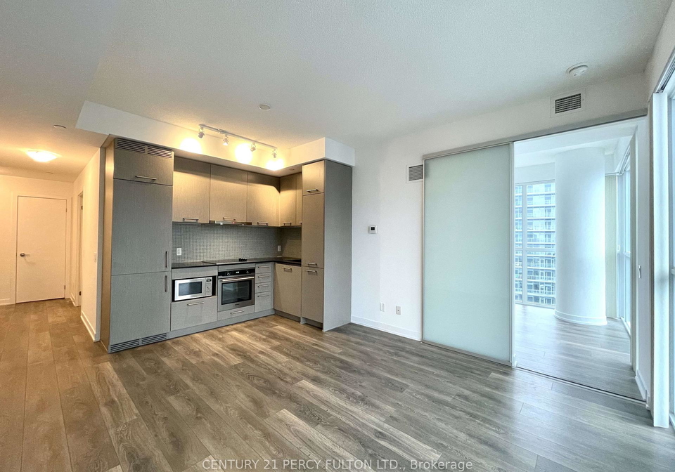 87-peter-street-toronto-ontario-c12472833