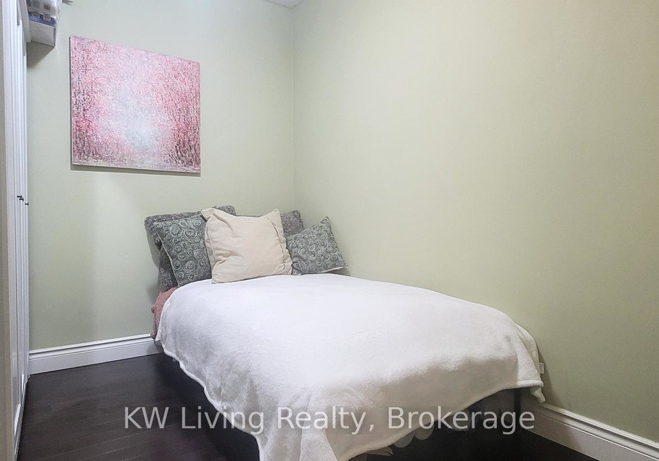 20-collier-street-toronto-ontario-c12472868