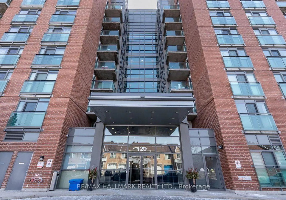 120-dallimore-circle-s-north-york-ontario-c12473209
