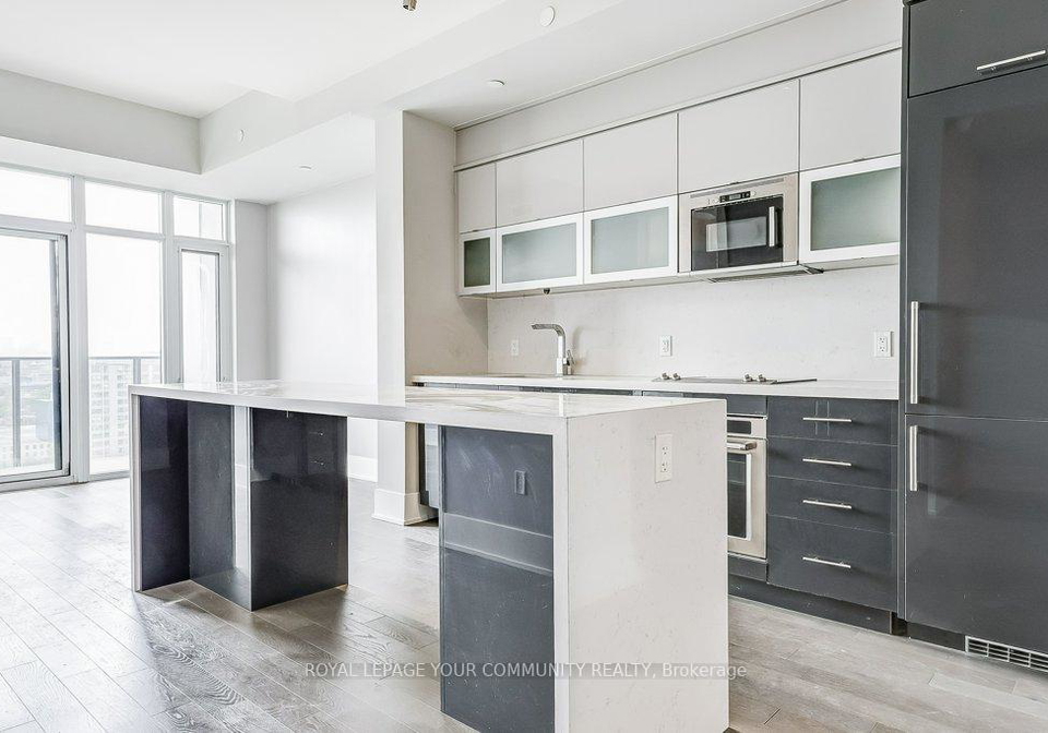 330-richmond-street-w-toronto-ontario-c12473294