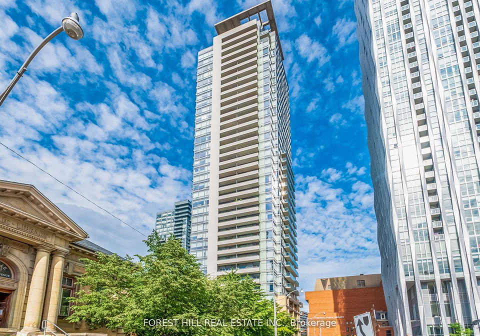 18-yorkville-avenue-toronto-ontario-c12473404
