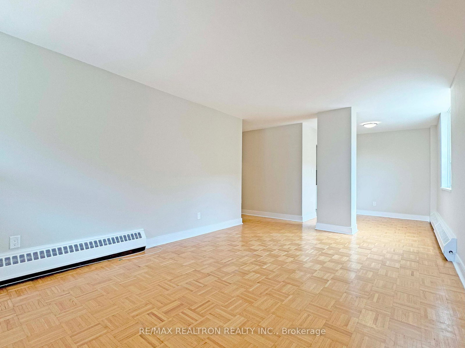490-eglinton-avenue-e-toronto-ontario-c12473539